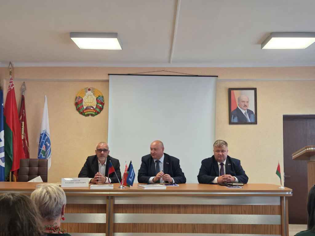 photo_2025-08-27_16-23-41 (2).jpg