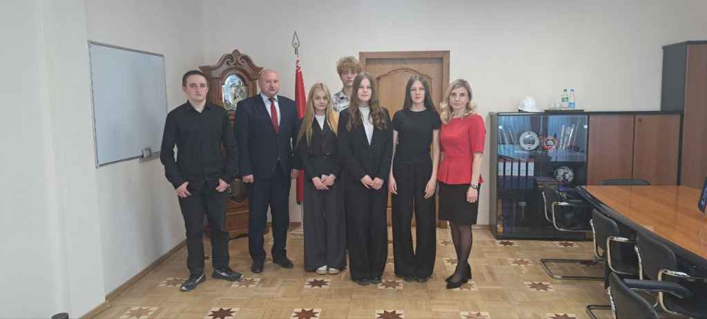 photo_2025-04-21_18-18-21 (3).jpg